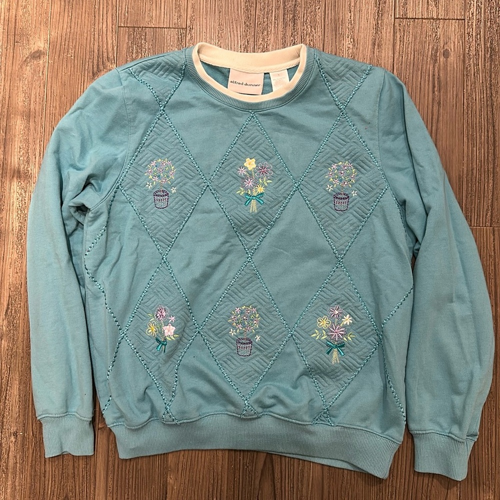 Blue floral patchwork vintage crewneck